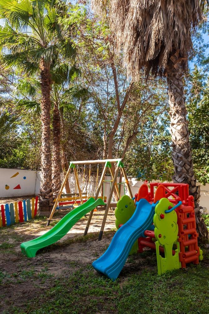 Le Corail Apart'Hotel & Splash Park
