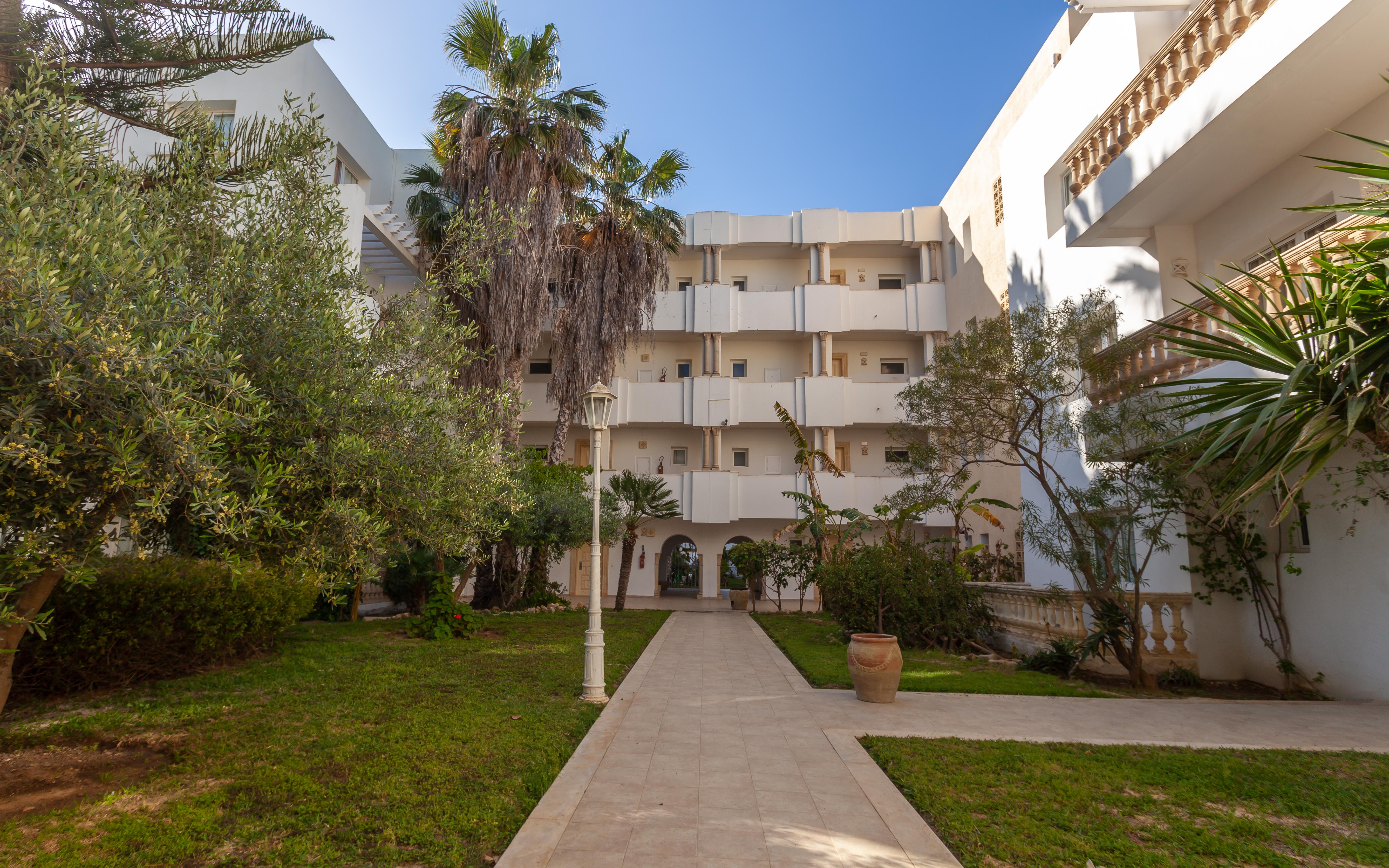 Le Corail Apart'Hotel & Splash Park 3*