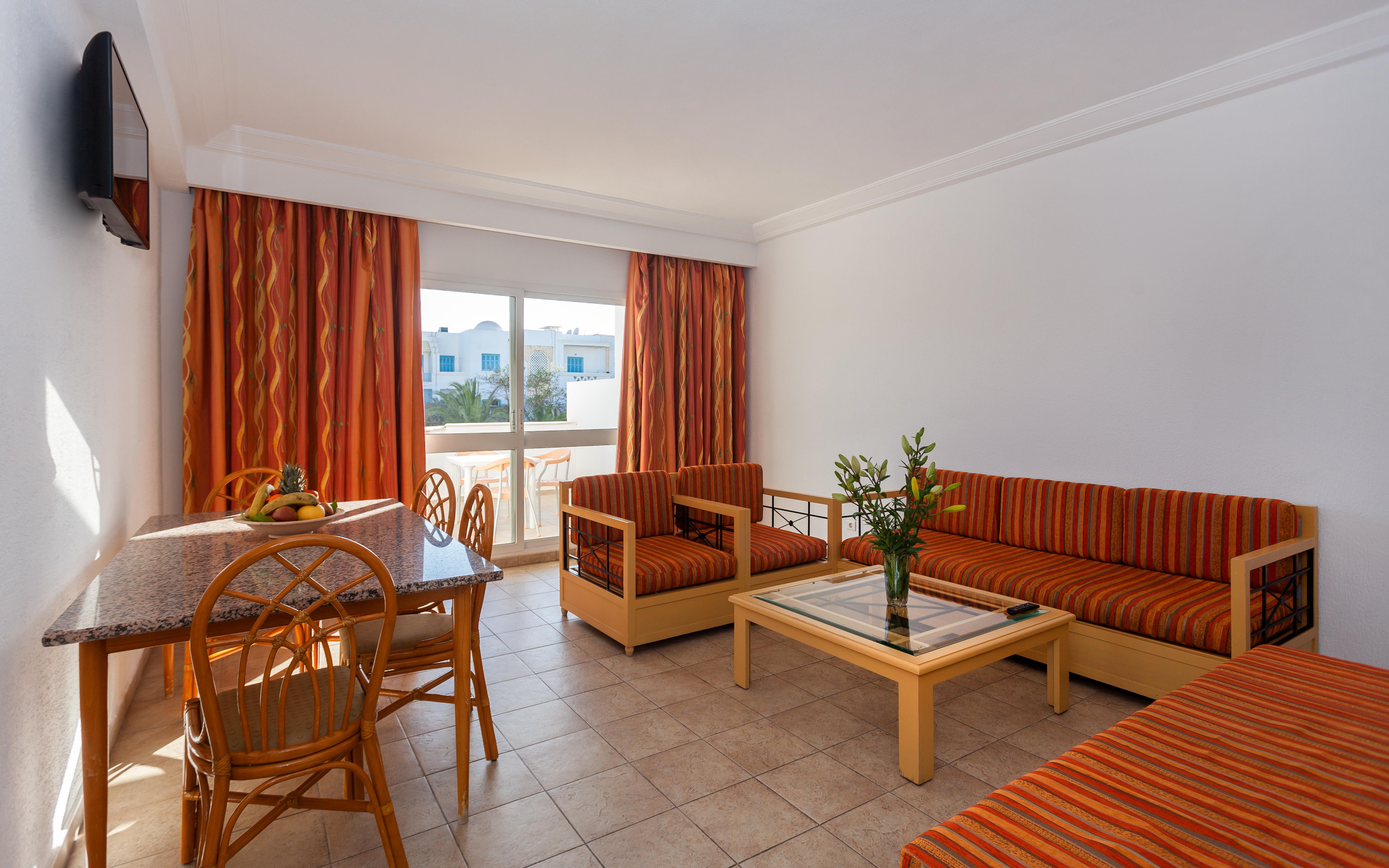 Le Corail Apart'Hotel & Splash Park Aparthotel 3*